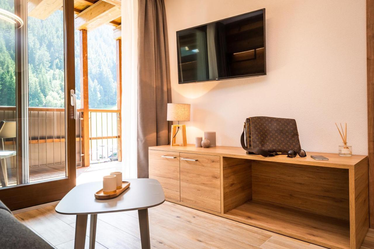 Nira Mountain Futura Apart-hotel Pradelle