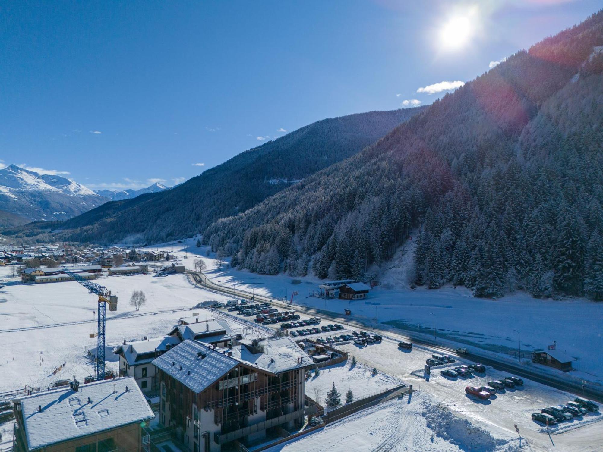 Nira Mountain Futura Apartahotel *